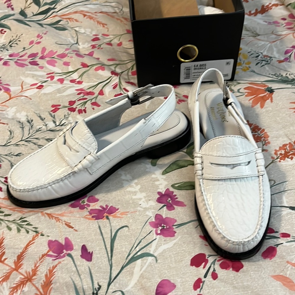 G.H. Bass slingback loafers 🐊